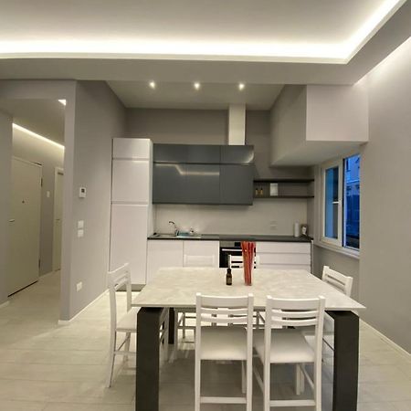 Ferienwohnung Casa Dante: Oneglia Centro-Marina-Spiagge Imperia Exterior foto