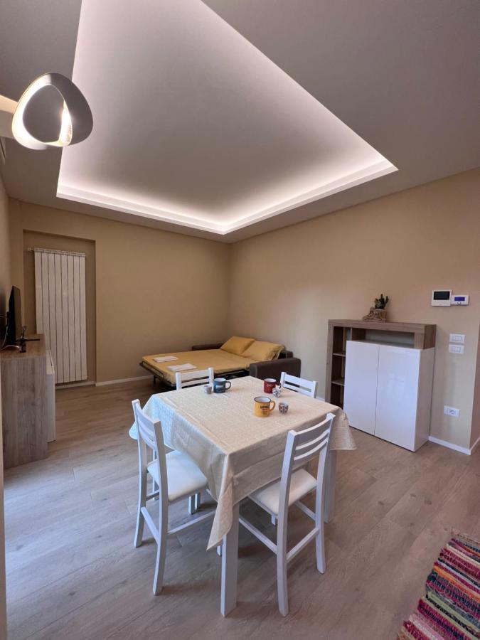 Ferienwohnung Casa Dante: Oneglia Centro-Marina-Spiagge Imperia Exterior foto